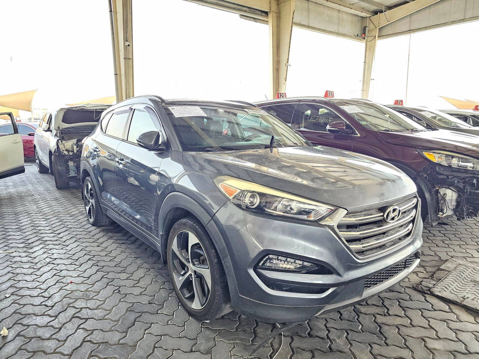 2016 HYUNDAI TUCSON — 116232 Miles — Lot 47406915 — Main - Marhaba Auctions Used Cars - Image 4