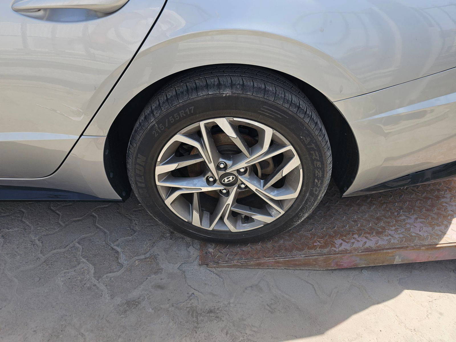 HYUNDAI SONATA 2020 - Marhaba Auction Used Cars - Image 6