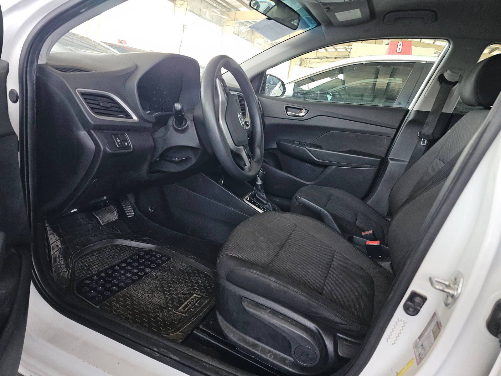 HYUNDAI ACCENT 2021 - Marhaba Auction Used Cars - Image 9