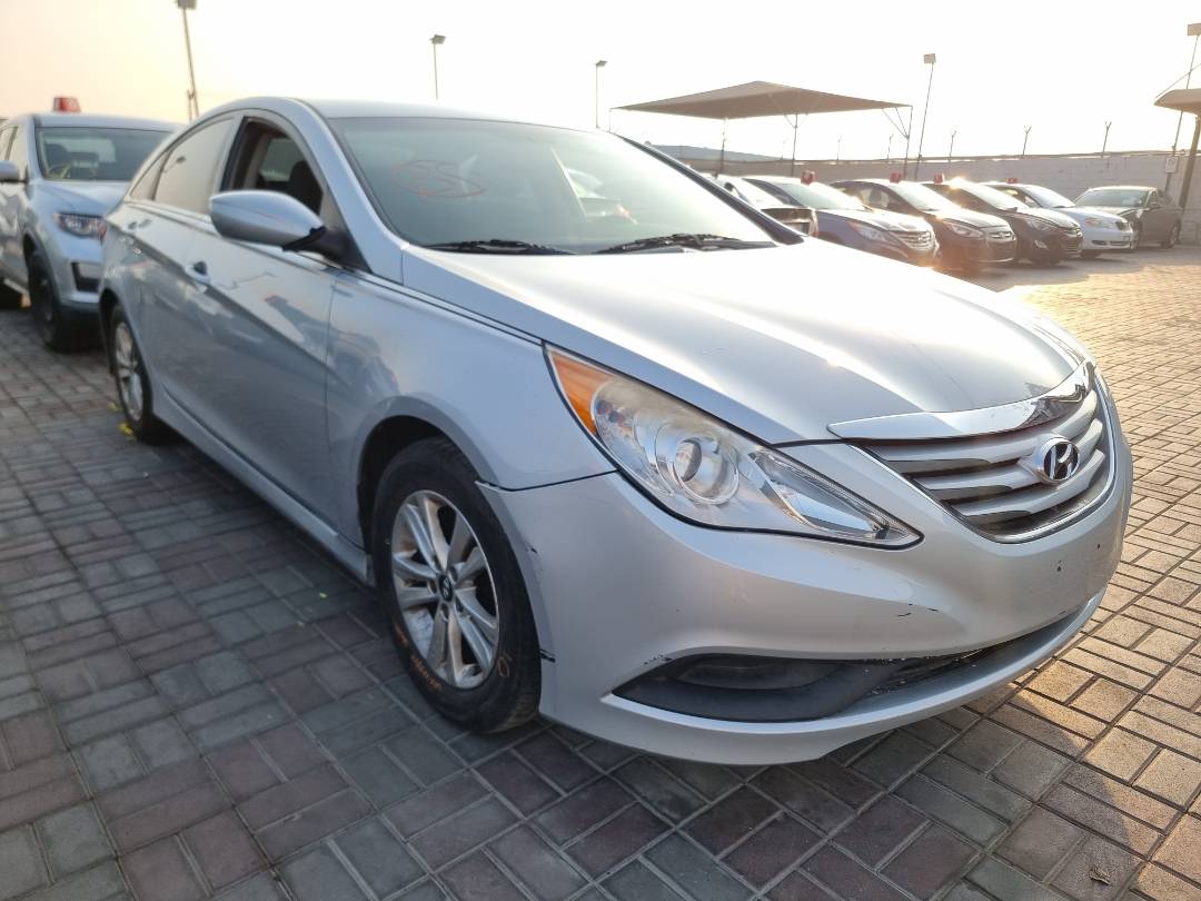 2014 HYUNDAI SONATA — 181421 Miles — Lot 125487 — Ind. 12 - Marhaba Auctions Used Cars - Image 3