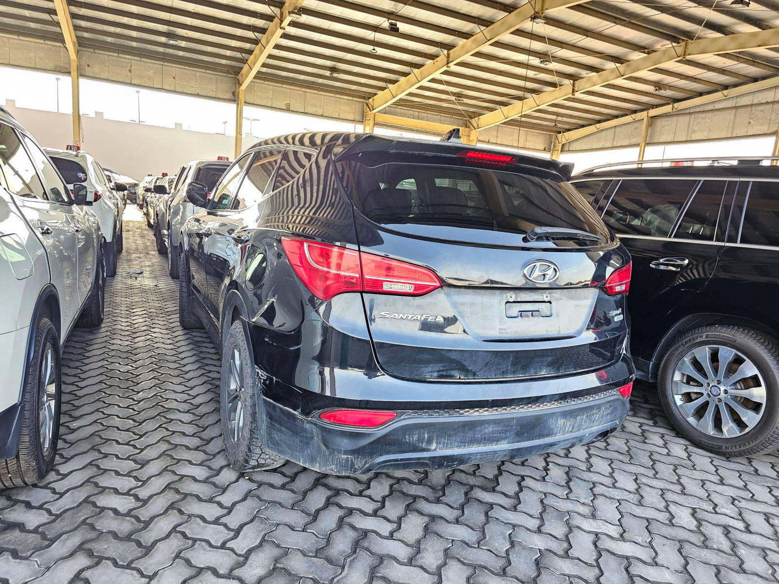2016 HYUNDAI SANTA FE SPORT — 148126 Miles — Lot GG361961 — Souq - Marhaba Auctions Used Cars - Image 3