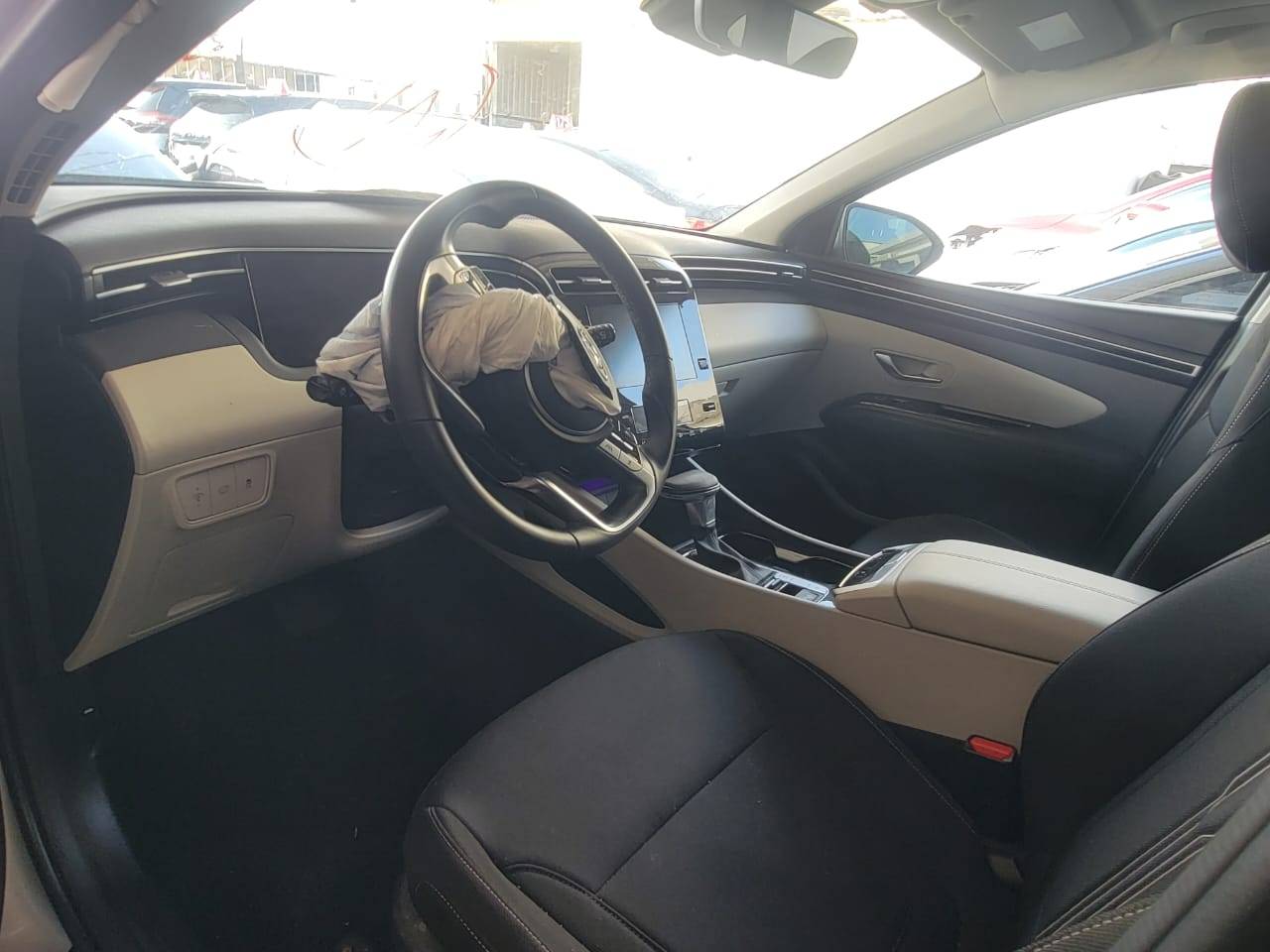 HYUNDAI TUCSON 2022 - Marhaba Auction Used Cars - Image 5