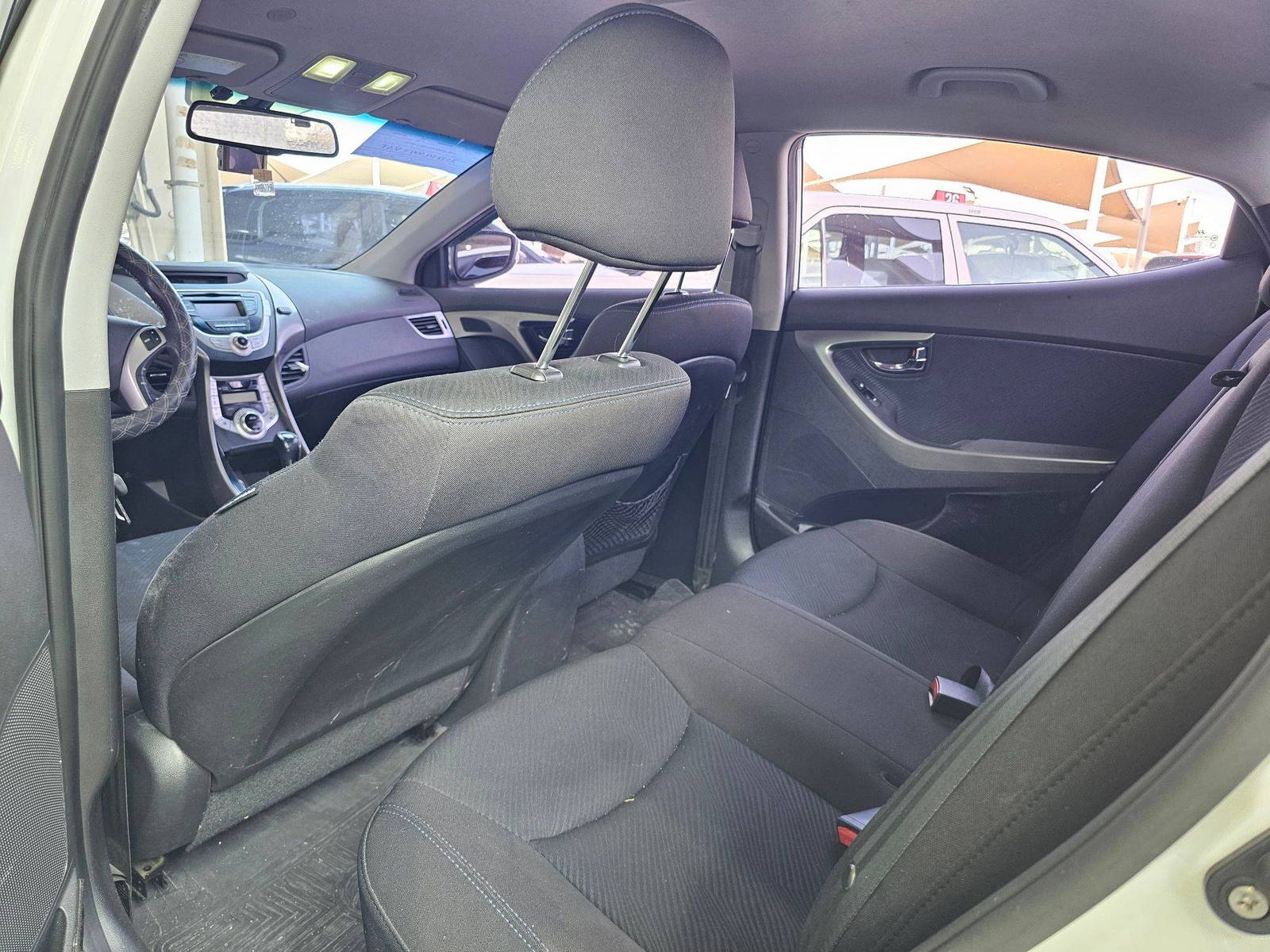 2012 HYUNDAI AVANTE — 215410 KM — Lot 527741 — Souq - Marhaba Auctions Used Cars - Image 6