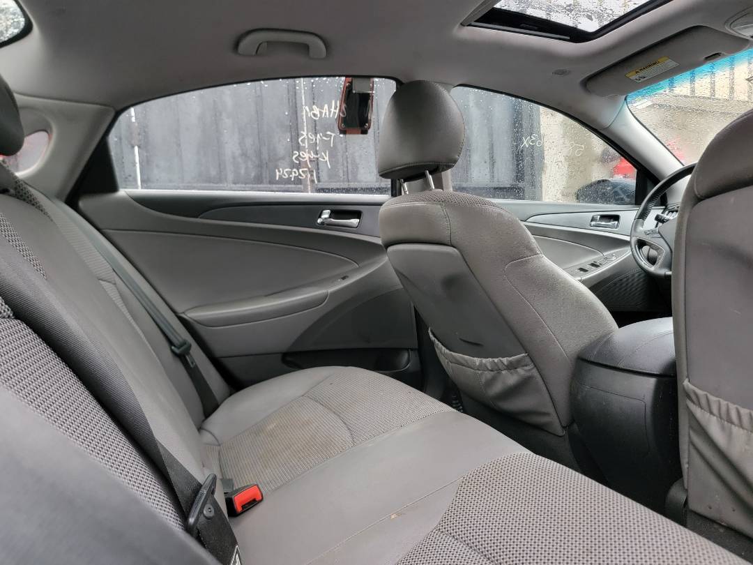 2011 HYUNDAI SONATA — 193493 Miles — Lot 58518763 - Marhaba Auctions Used Cars - Image 4