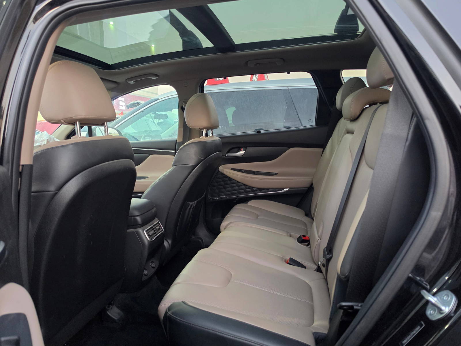 2023 HYUNDAI SANTA FE — 24403 Miles — Lot PH603844 - Marhaba Auctions Used Cars - Image 8