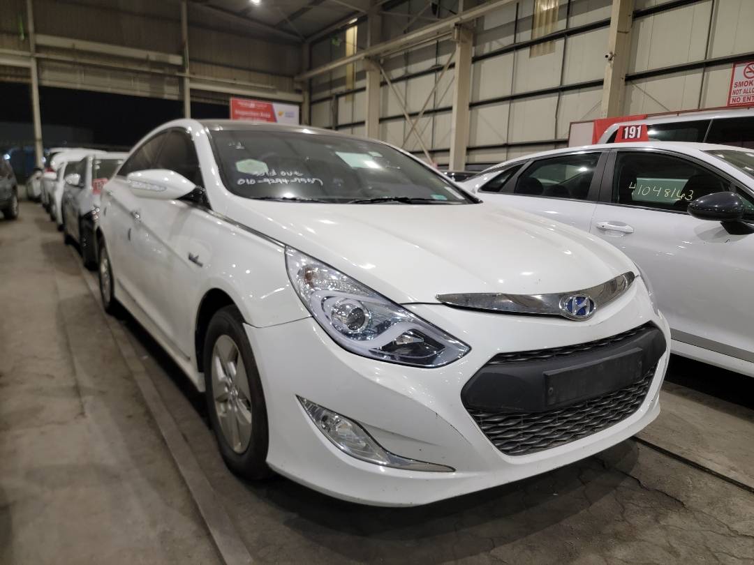 HYUNDAI SONATA 2012 - Marhaba Auction Used Cars - Image 3