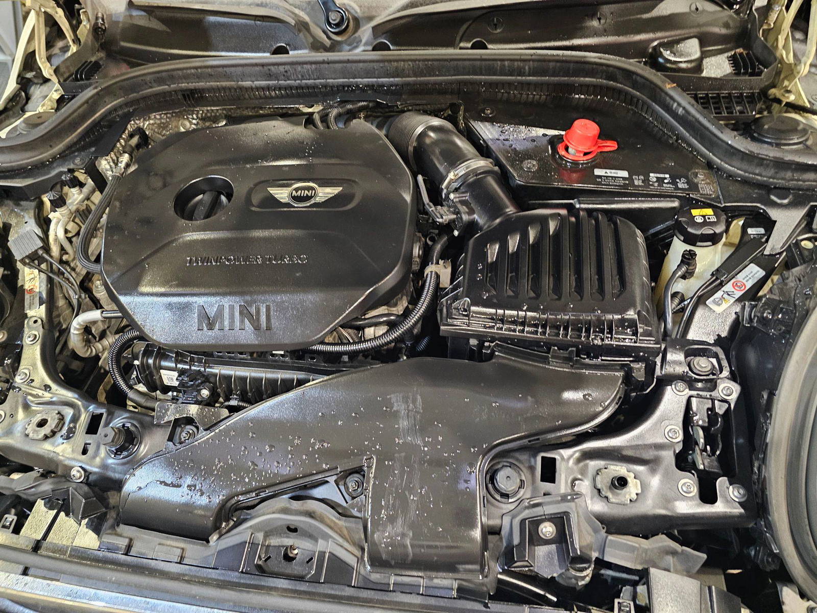 MINI COOPER 2016 - Marhaba Auction Used Cars - Image 10