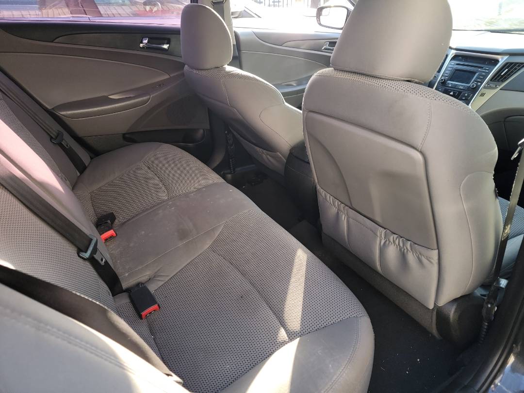 2014 HYUNDAI SONATA — 127093 Miles — Lot EH945958 - Marhaba Auctions Used Cars - Image 9