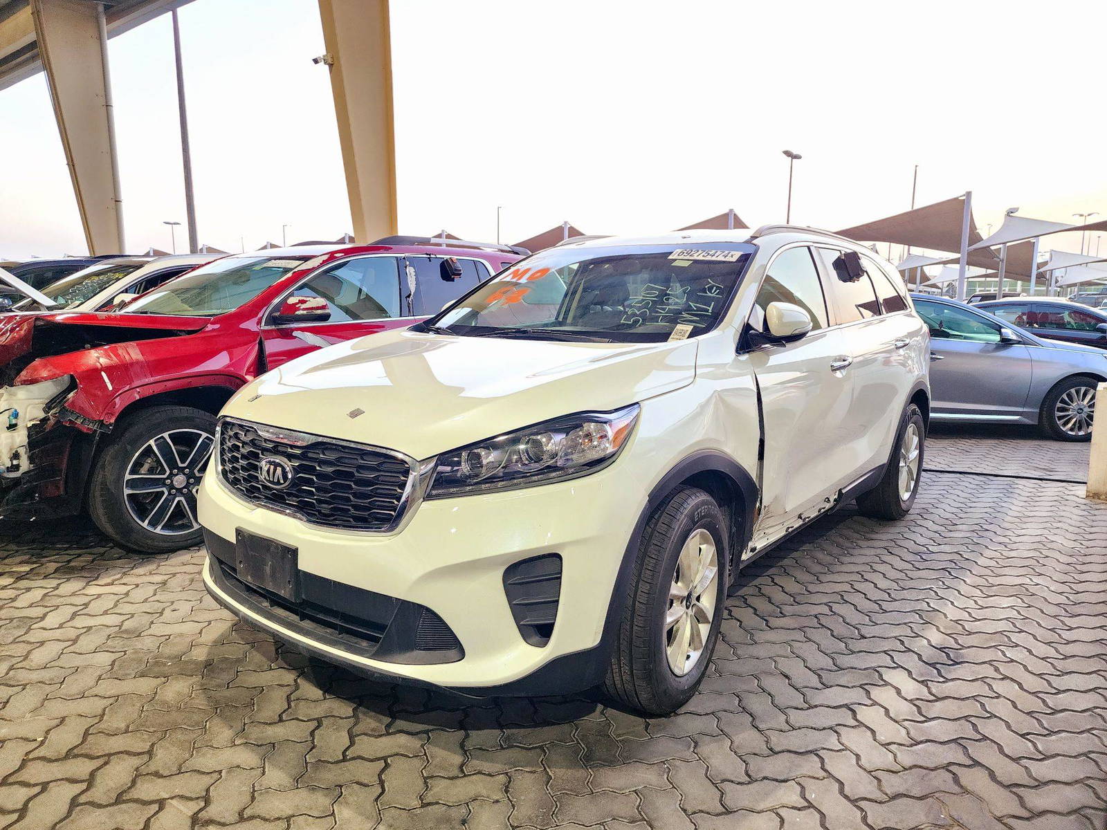 2019 KIA SORENTO — 110928 Miles — Lot 69275474 — Souq - Marhaba Auctions Used Cars - Image 5