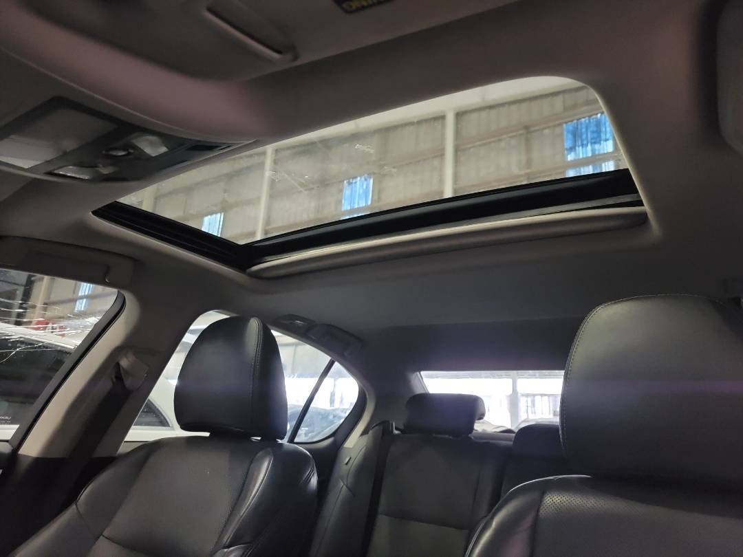 2015 LEXUS GS 350 — 158062 Miles — Lot FA006780 — Souq - Marhaba Auctions Used Cars - Image 10