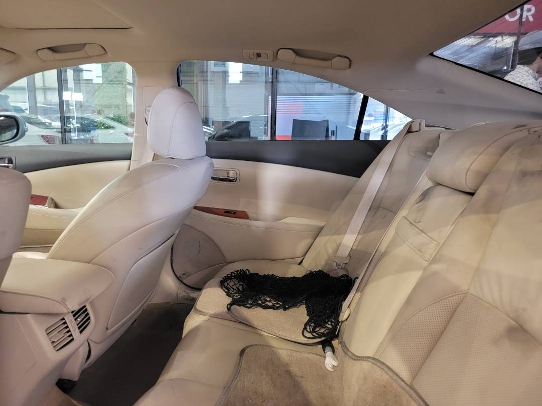 2011 LEXUS ES 350 — 94200 Miles — Lot 2466734 — Main - Marhaba Auctions Used Cars - Image 7