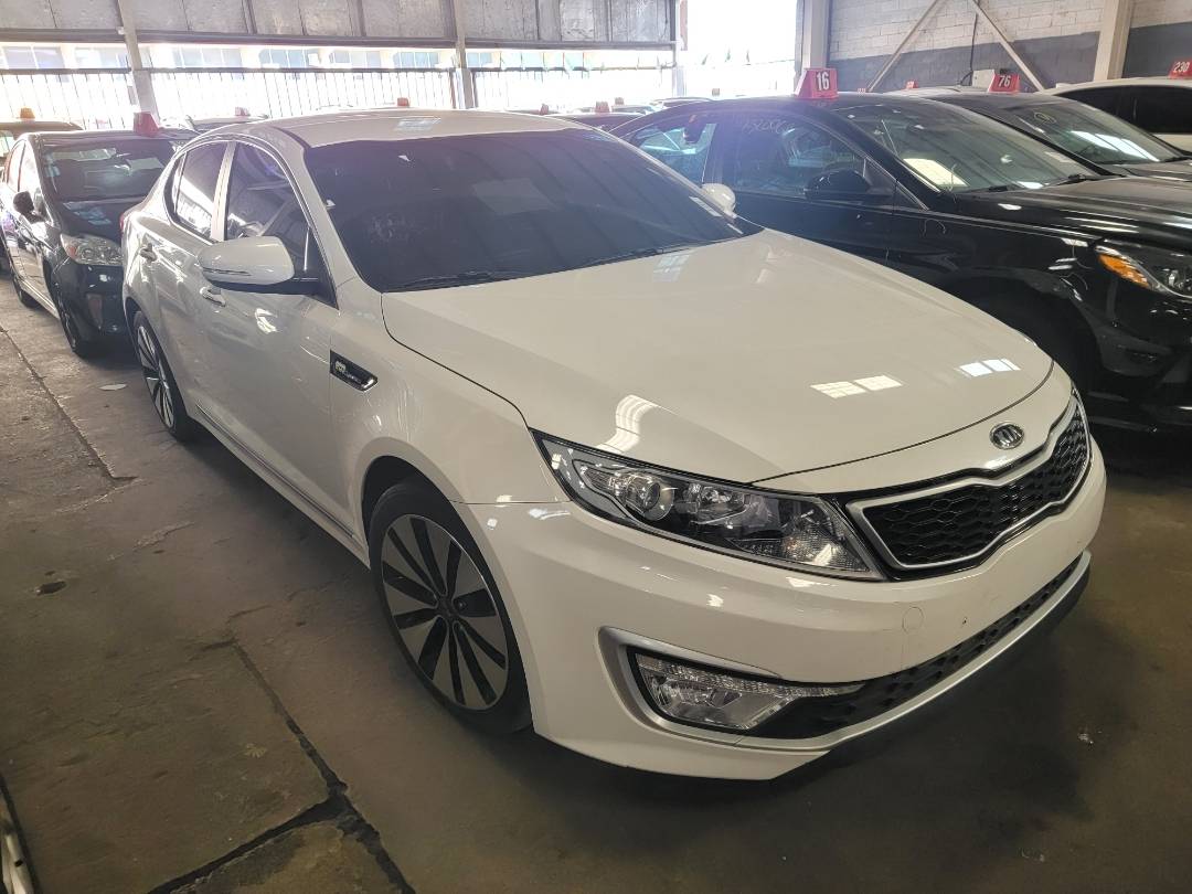2013 KIA K5 — 186792 KM — Lot DA019332 — Main - Marhaba Auctions Used Cars - Image 5