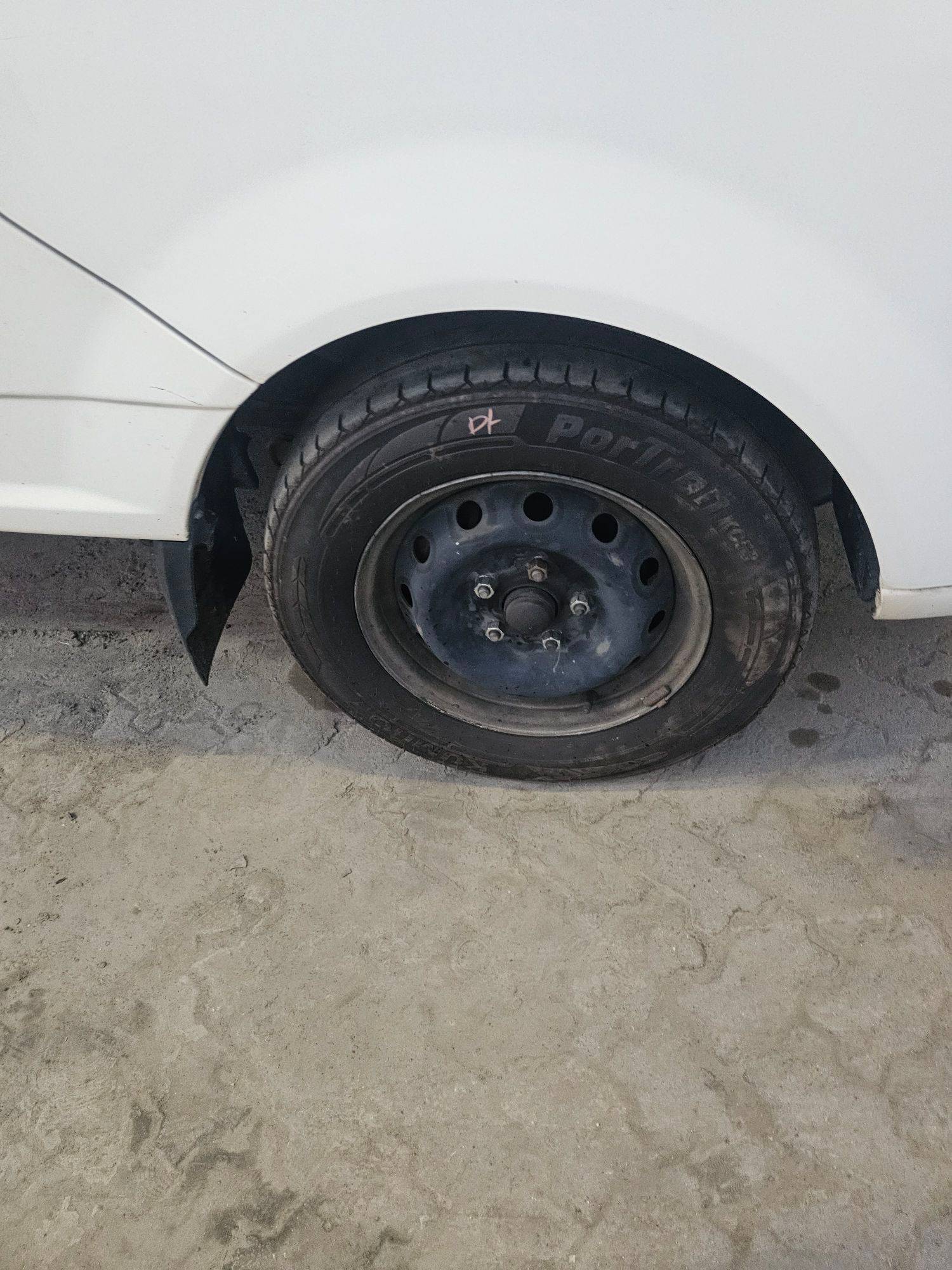 HYUNDAI PORTER 2 2019 - Marhaba Auction Used Cars - Image 5