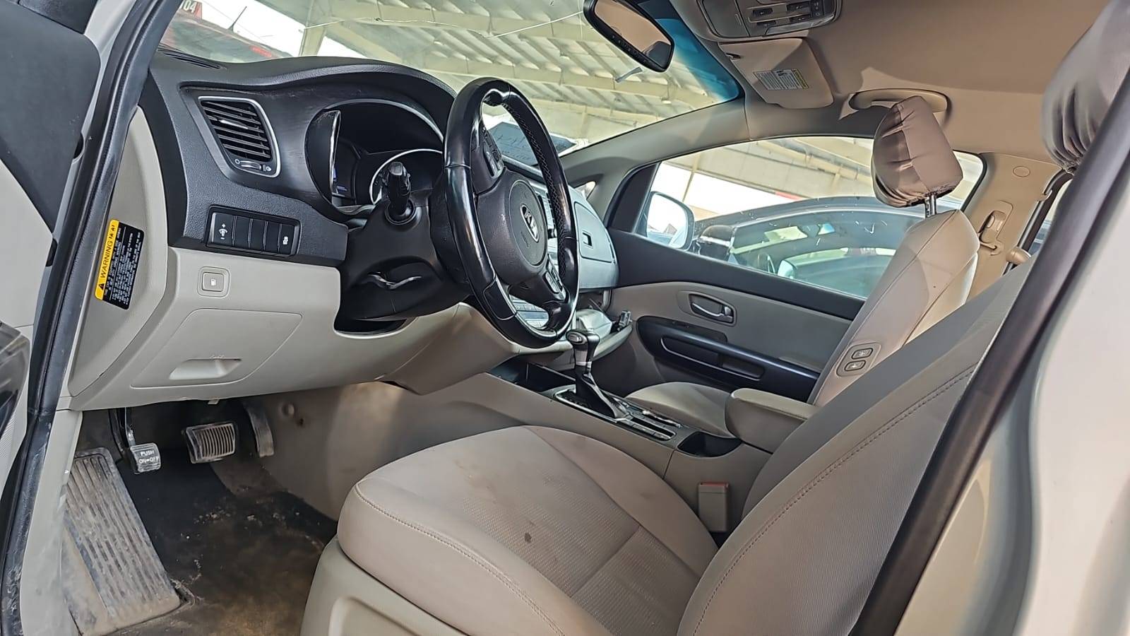2020 KIA SEDONA — 80655 Miles — Lot 6644290 — Souq - Marhaba Auctions Used Cars - Image 8