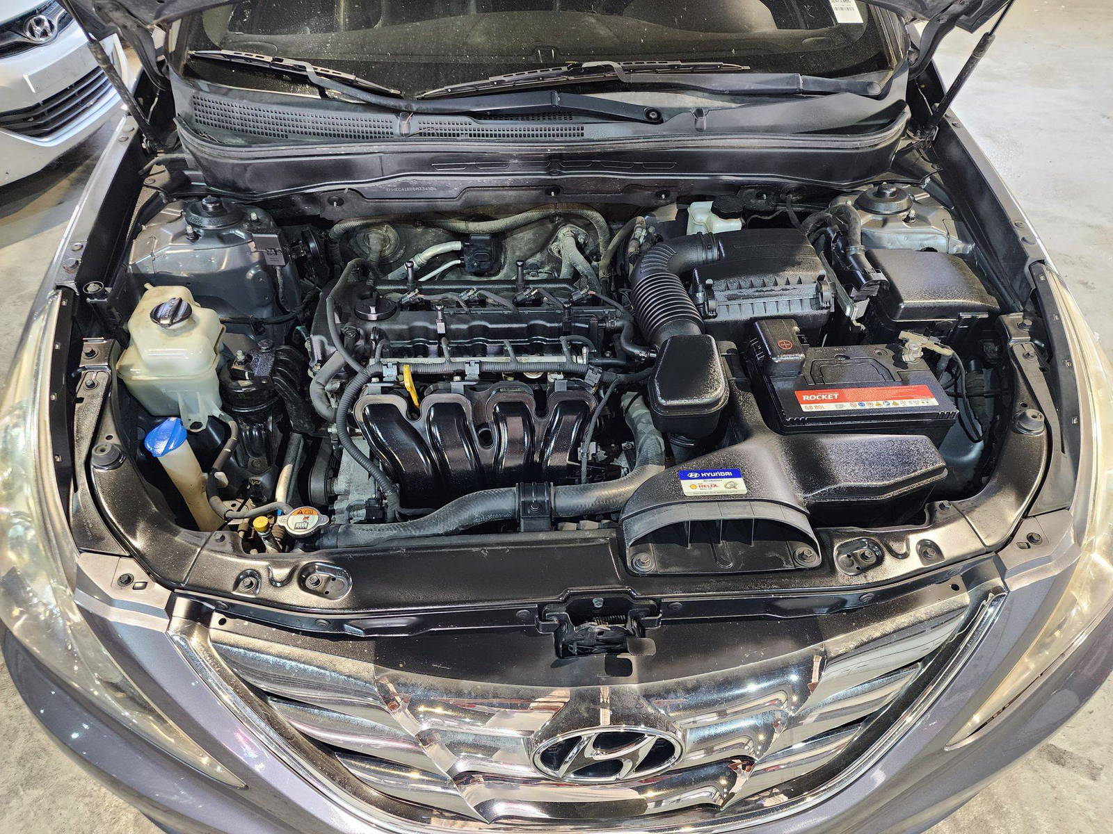 2011 HYUNDAI SONATA — 203034 KM — Lot 334906 — Al Quoz - Marhaba Auctions Used Cars - Image 13