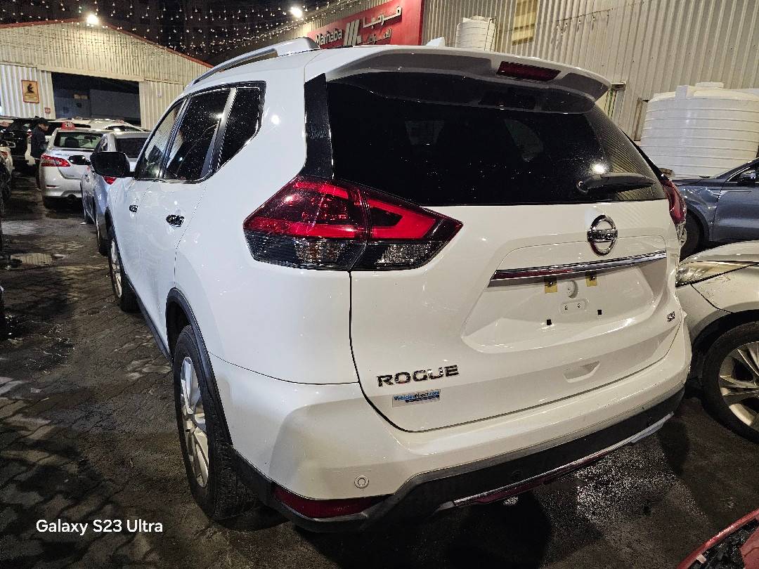 NISSAN ROGUE