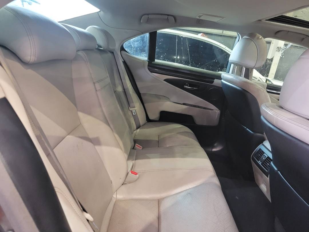 2015 LEXUS LS 460 — 184837 Miles — Lot F5135743 — Main - Marhaba Auctions Used Cars - Image 6