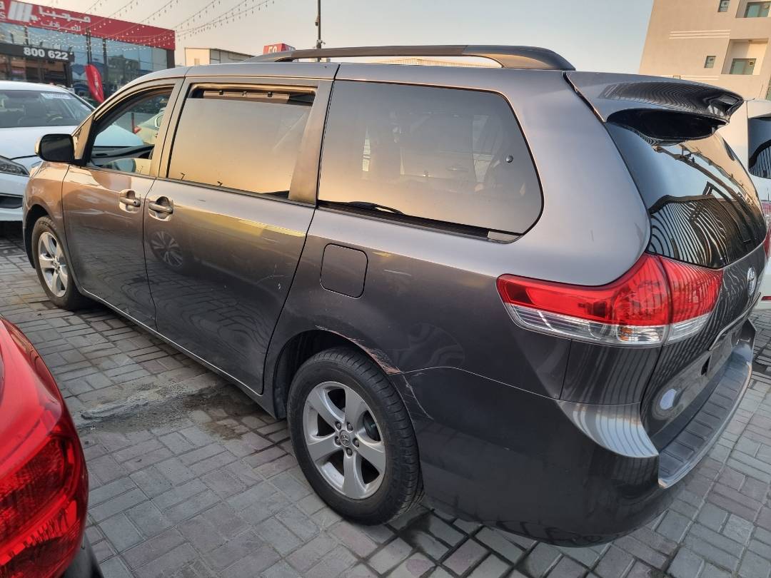 2014 TOYOTA SIENNA — 220316 Miles — Lot S485127 — Souq - Marhaba Auctions Used Cars - Image 17
