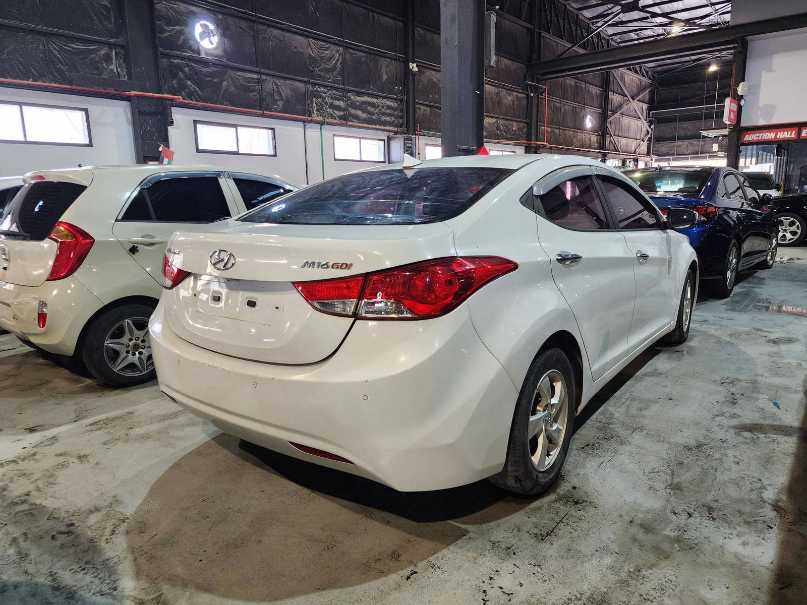 2012 HYUNDAI AVANTE — 120639 KM — Lot 279477 — Al Quoz - Marhaba Auctions Used Cars - Image 4