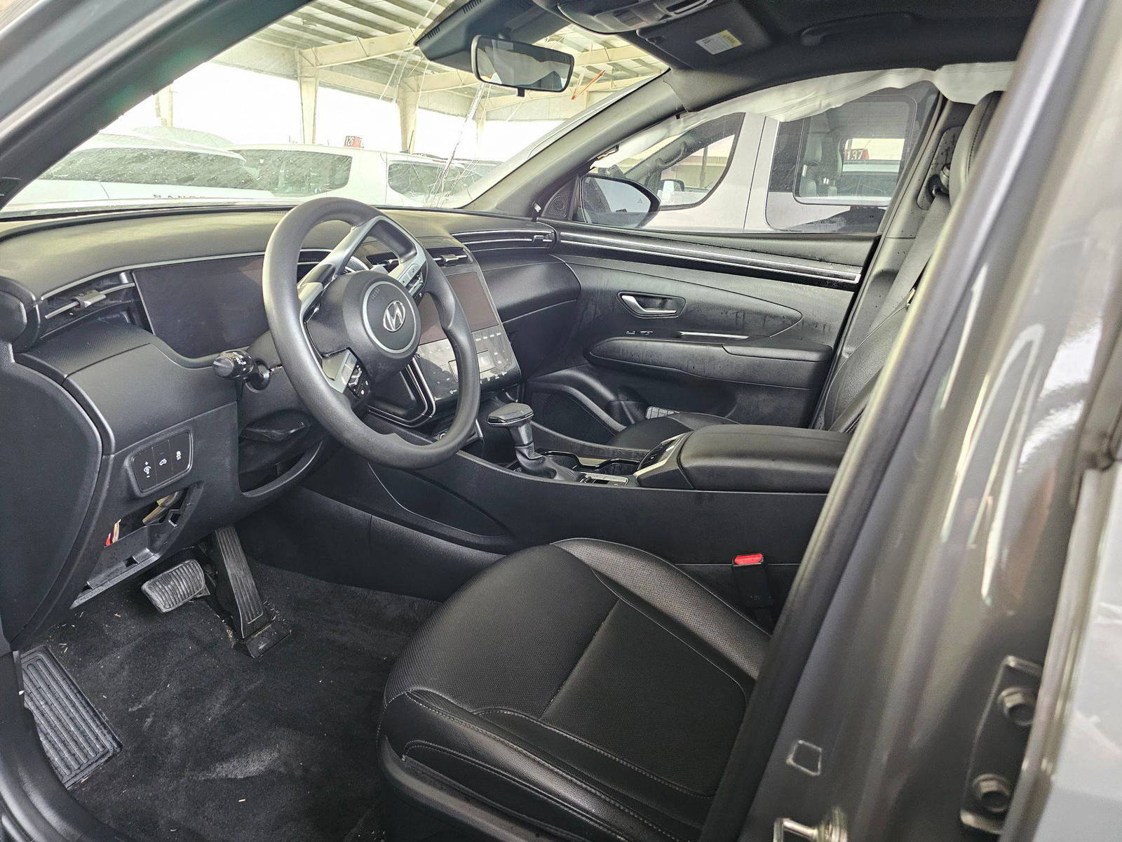 2024 HYUNDAI SANTA CRUZ — 22315 Miles — Lot H108789 — Main - Marhaba Auctions Used Cars - Image 8