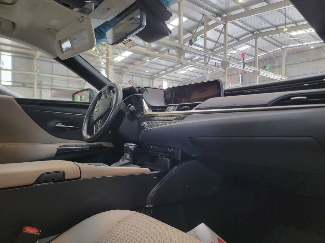 2021 LEXUS ES 300 — 46877 Miles — Lot 74808353 - Marhaba Auctions Used Cars - Image 6