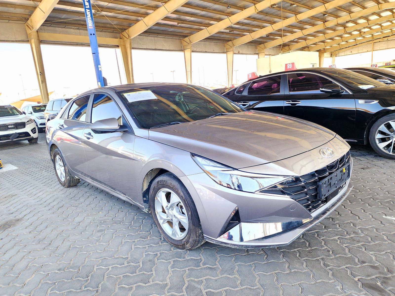 2021 HYUNDAI AVANTE — 95519 KM — Lot 036226 — Main - Marhaba Auctions Used Cars - Image 4