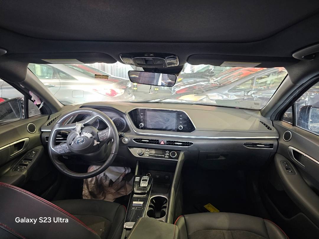2022 HYUNDAI SONATA — 58169 KM — Lot 148695 — Main - Marhaba Auctions Used Cars - Image 8