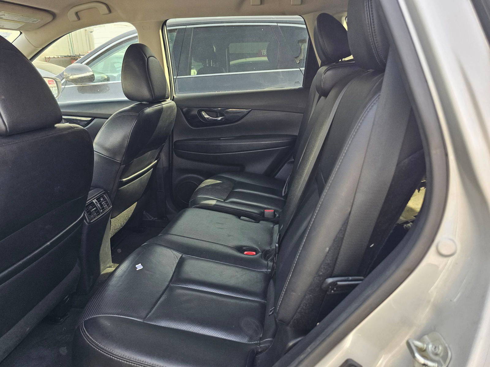NISSAN ROGUE 2019 - Marhaba Auction Used Cars - Image 9