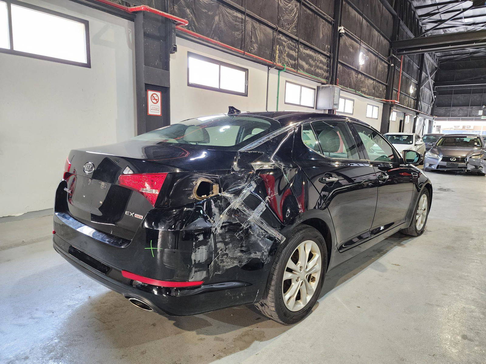 2012 KIA OPTIMA — 260145 Miles — Lot 48542 — Souq - Marhaba Auctions Used Cars - Image 5