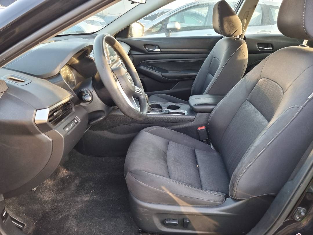 2019 NISSAN ALTIMA — 165818 Miles — Lot 9825 — Main - Marhaba Auctions Used Cars - Image 6