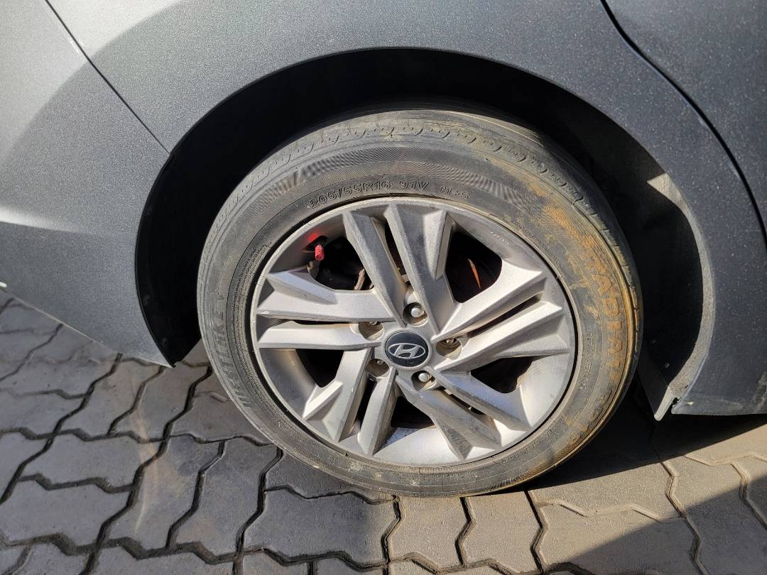 2019 HYUNDAI ELANTRA — 100654 Miles — Lot KU770619 — Main - Marhaba Auctions Used Cars - Image 11