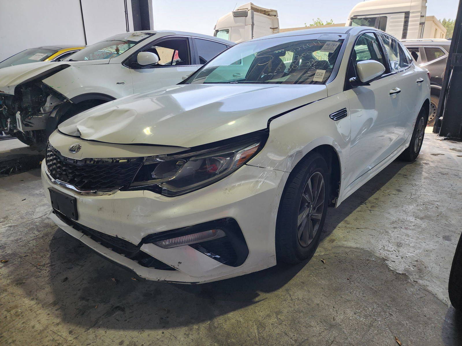 2019 KIA OPTIMA — 99853 Miles — Lot 2639233 — Souq - Marhaba Auctions Used Cars - Image 5
