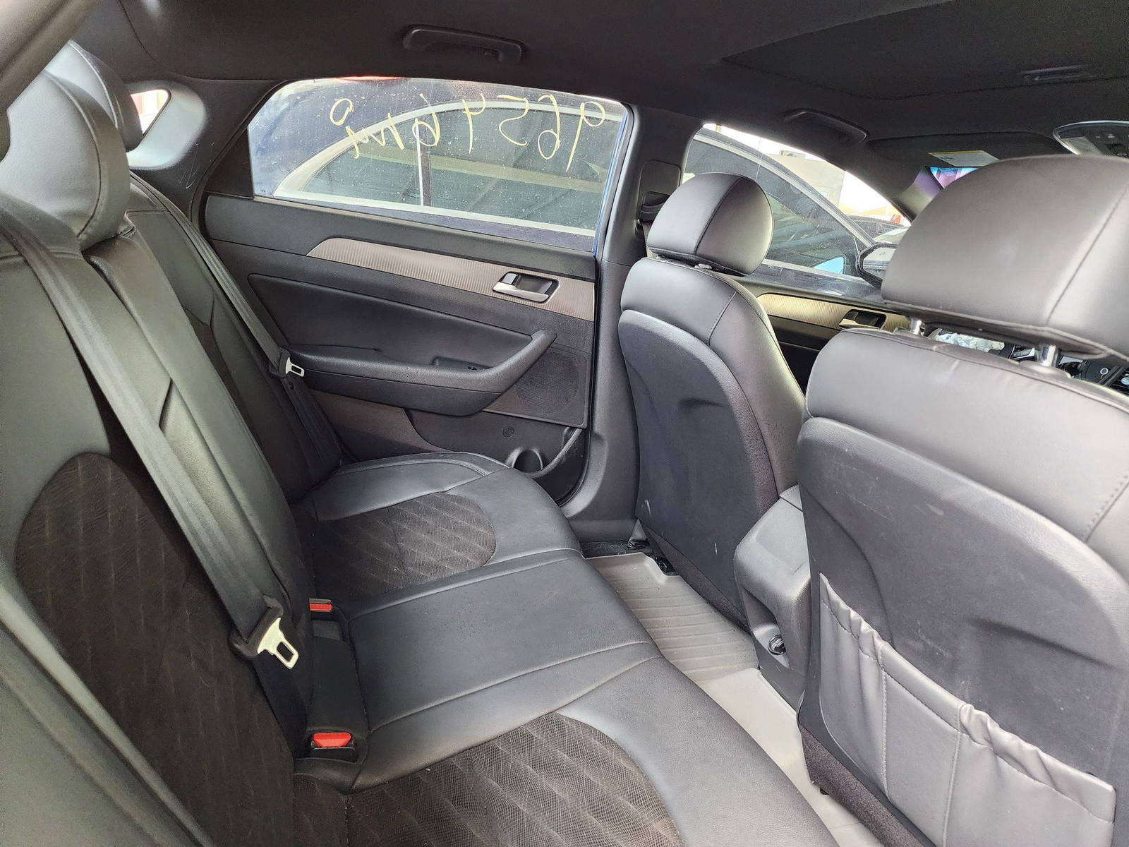2018 HYUNDAI SONATA — 96546 Miles — Lot 38602125 — Souq - Marhaba Auctions Used Cars - Image 4