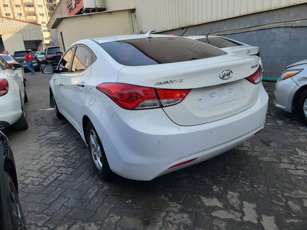 2012 HYUNDAI AVANTE — 200924 KM — Lot 419292 — Main - Marhaba Auctions Used Cars - Image 5