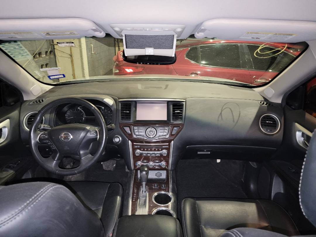 2015 NISSAN PATHFINDER — 220503 Miles — Lot 85706 — Main - Marhaba Auctions Used Cars - Image 8