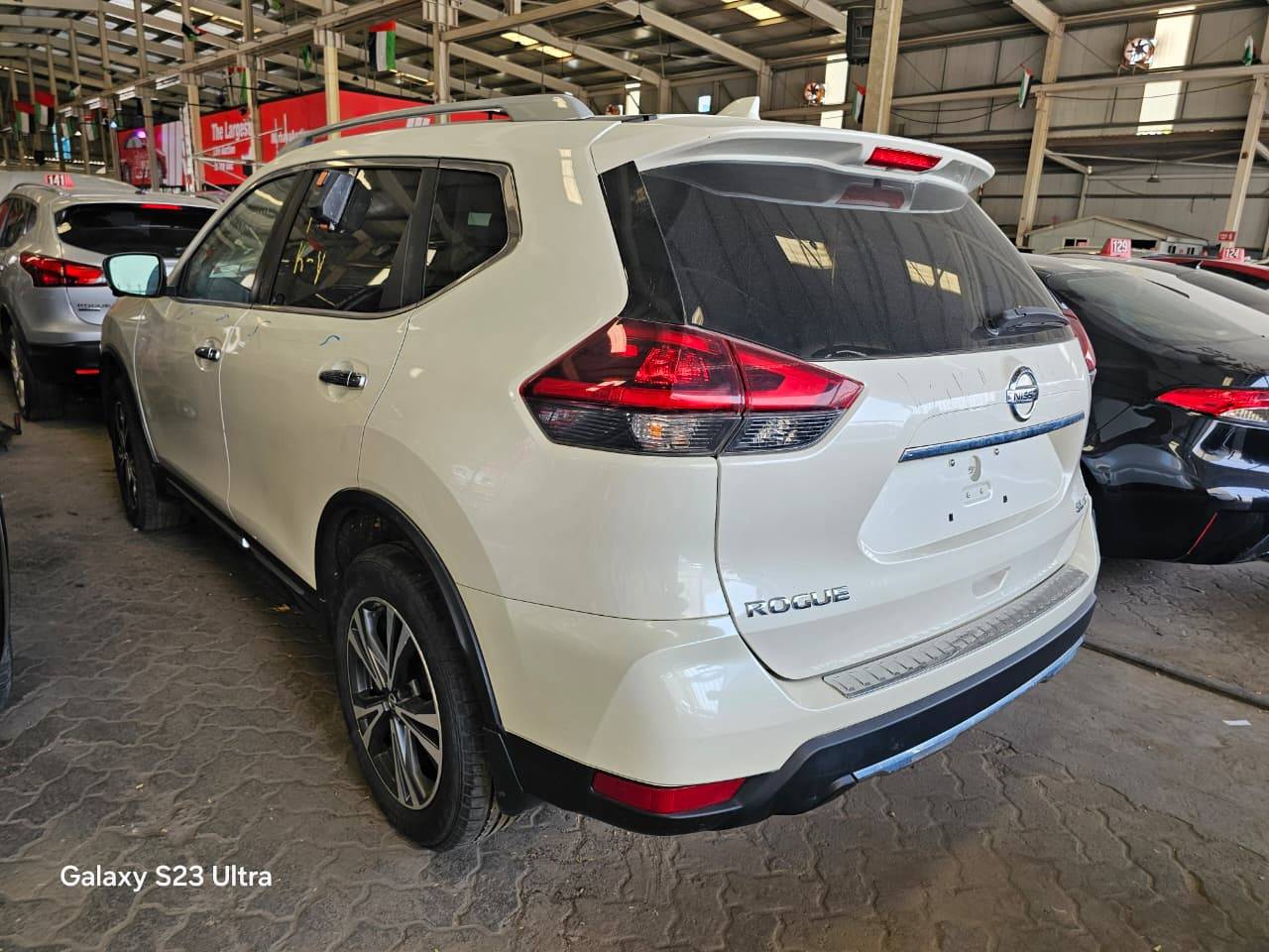 2018 NISSAN ROGUE — 107605 Miles — Lot 850240 — Main - Marhaba Auctions Used Cars - Image 6