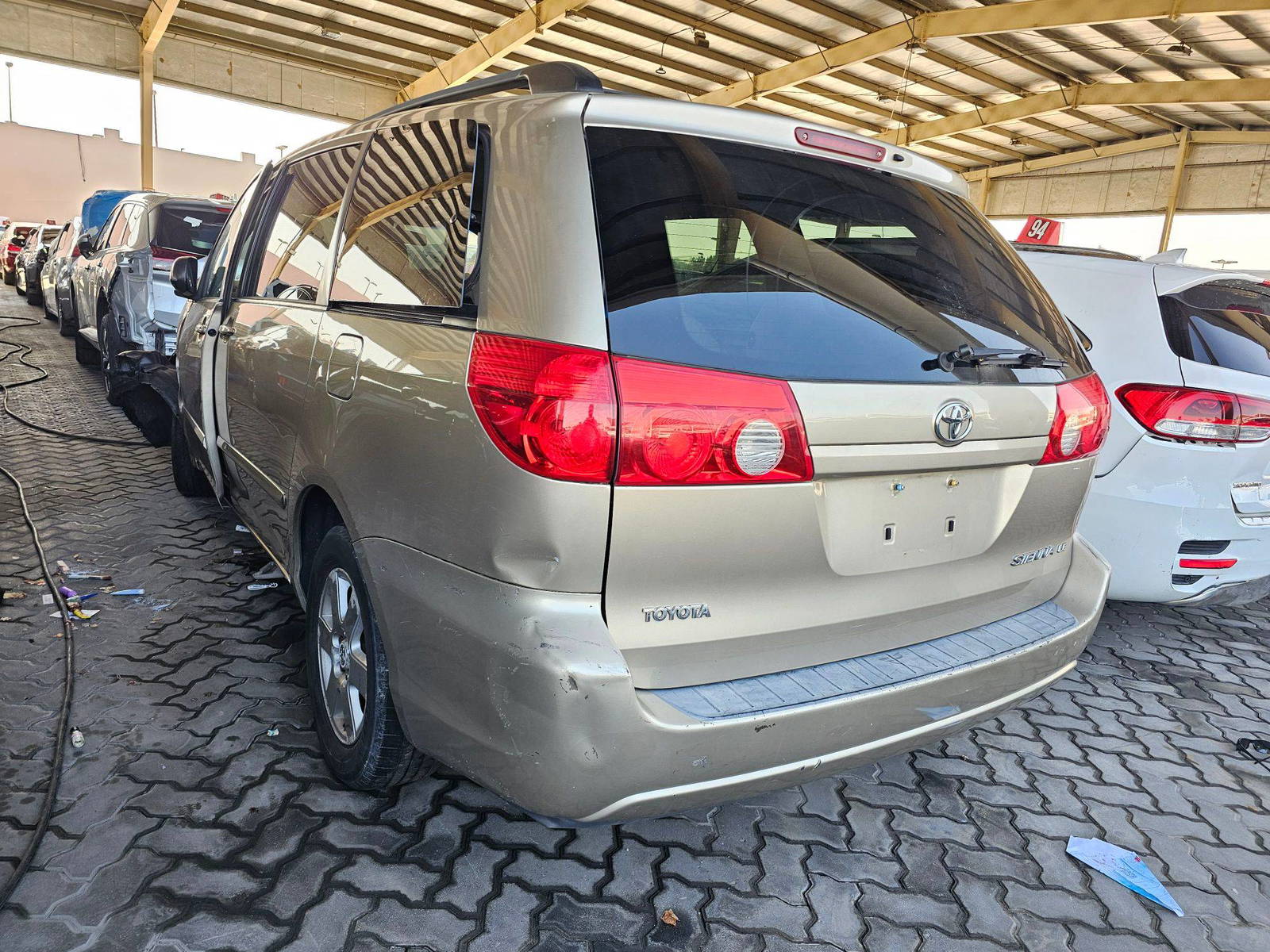 TOYOTA SIENNA 2007 - Marhaba Auction Used Cars - Image 3