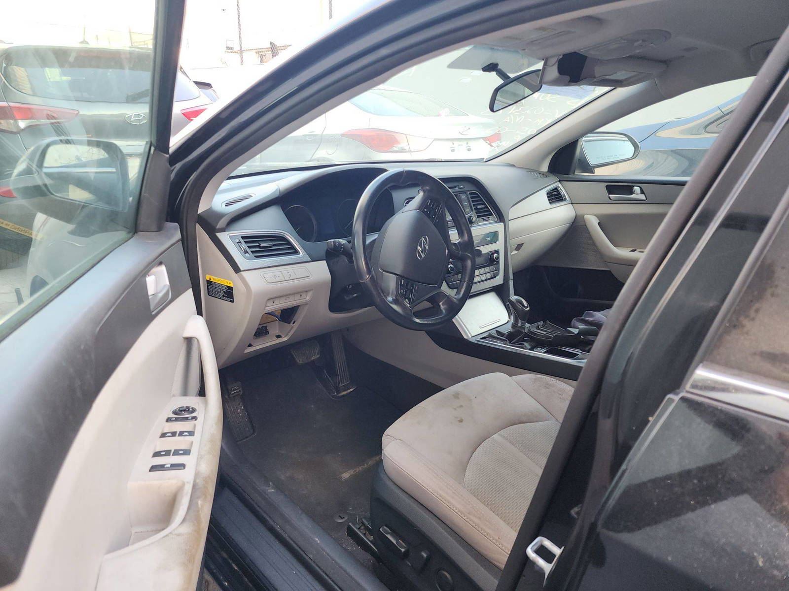 HYUNDAI SONATA 2015 - Marhaba Auction Used Cars - Image 10