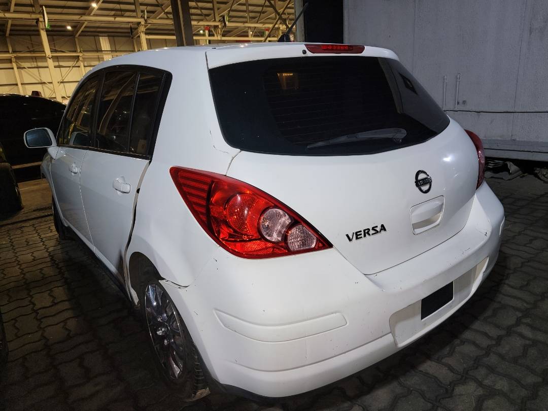 2010 NISSAN VERSA — 226051 Miles — Lot 37230370 - Marhaba Auctions Used Cars - Image 3