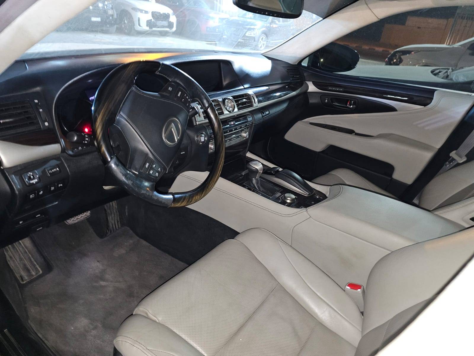 2013 LEXUS LS 460 — 143103 Miles — Lot 5EF3D5048664 - Marhaba Auctions Used Cars - Image 4