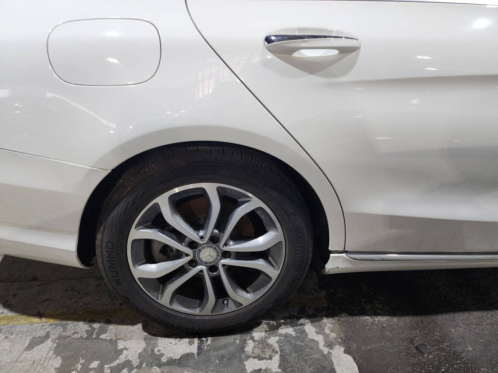 MERCEDES BENZ C300 2016 - Marhaba Auction Used Cars - Image 10