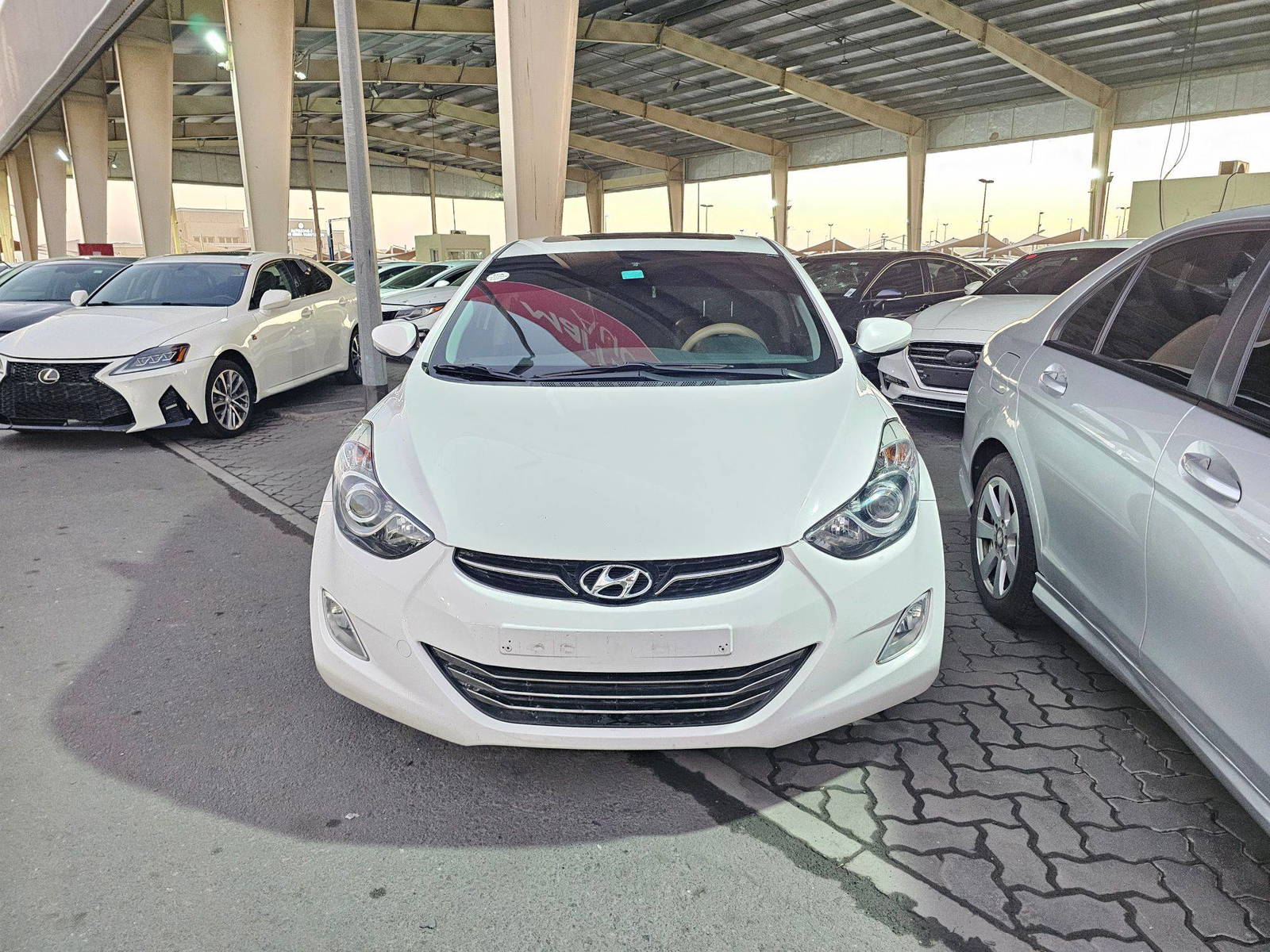 2012 HYUNDAI AVANTE — 112759 KM — Lot U579596 — Souq - Marhaba Auctions Used Cars - Image 6
