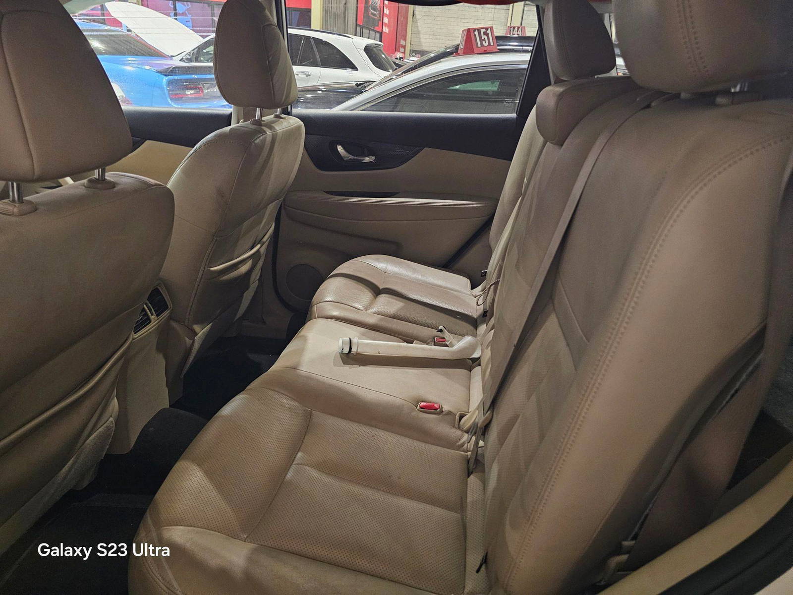 NISSAN ROGUE 2017 - Marhaba Auction Used Cars - Image 8