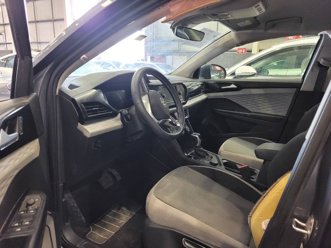 2023 VOLKSWAGEN TAOS SE — 1648 Miles — Lot XPM352161 — Main - Marhaba Auctions Used Cars - Image 6