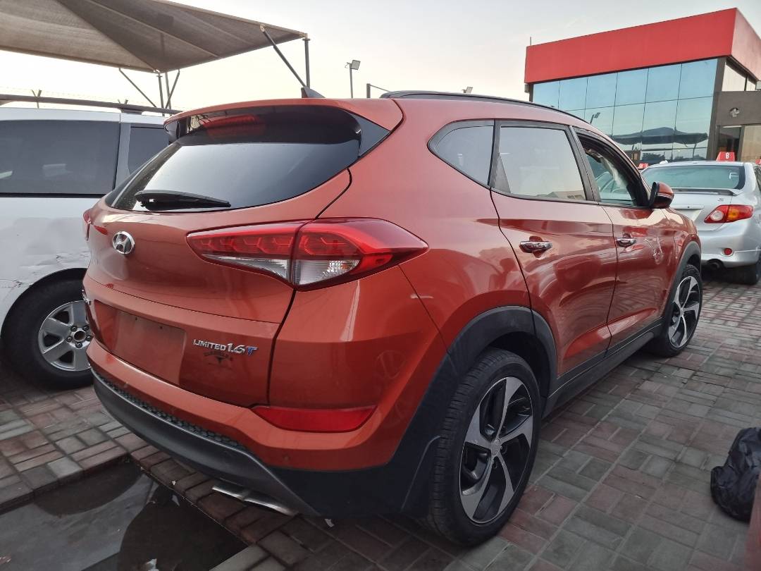 2016 HYUNDAI TUCSON — 142652 Miles — Lot 36887054 — Souq - Marhaba Auctions Used Cars - Image 5