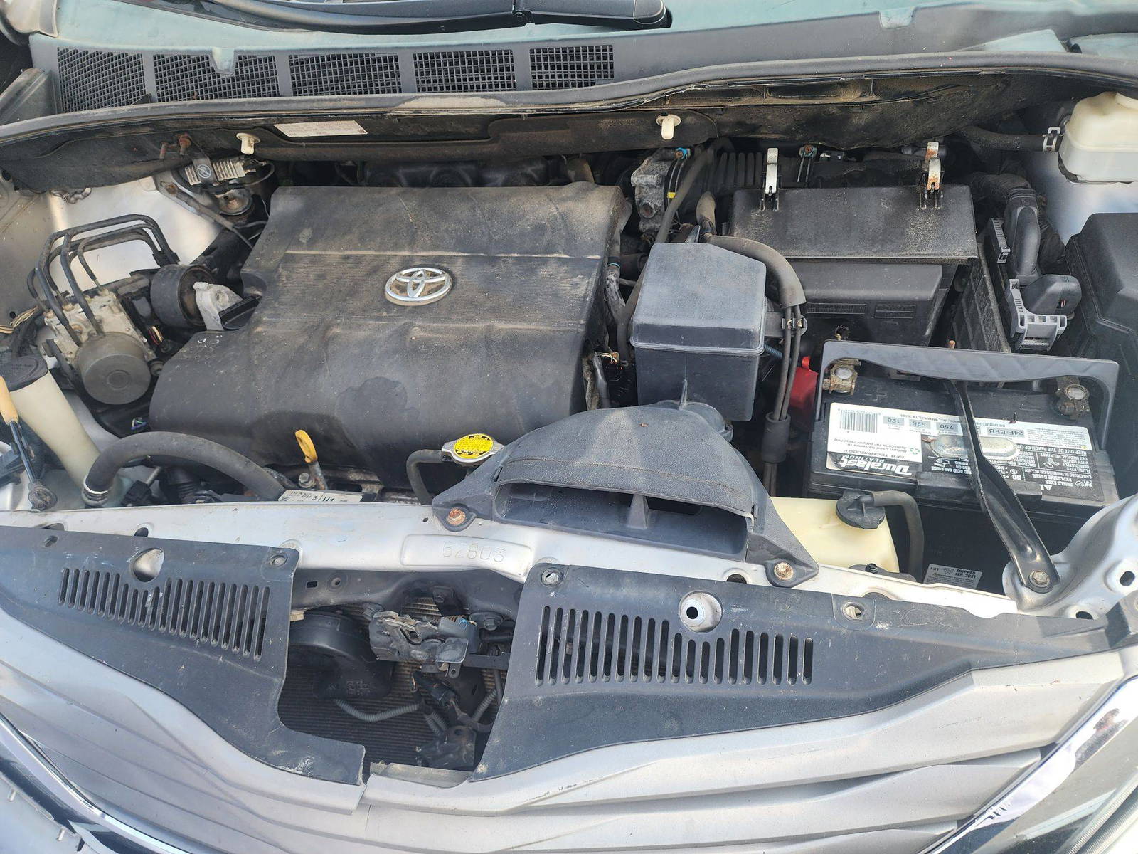 2011 TOYOTA SIENNA — 201194 Miles — Lot 37649977 - Marhaba Auctions Used Cars - Image 6