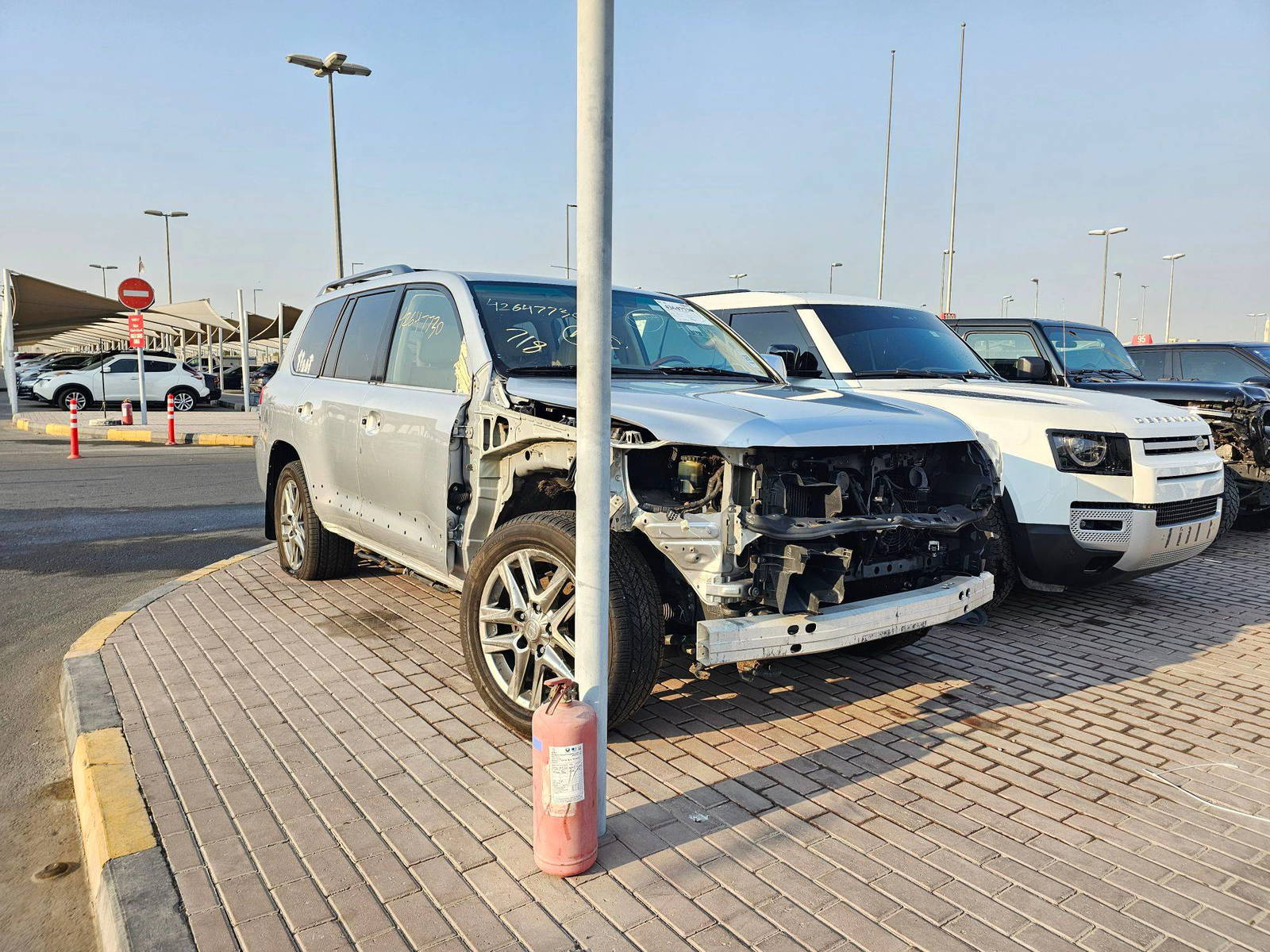 LEXUS LX 570 2015 - Marhaba Auction Used Cars - Image 3