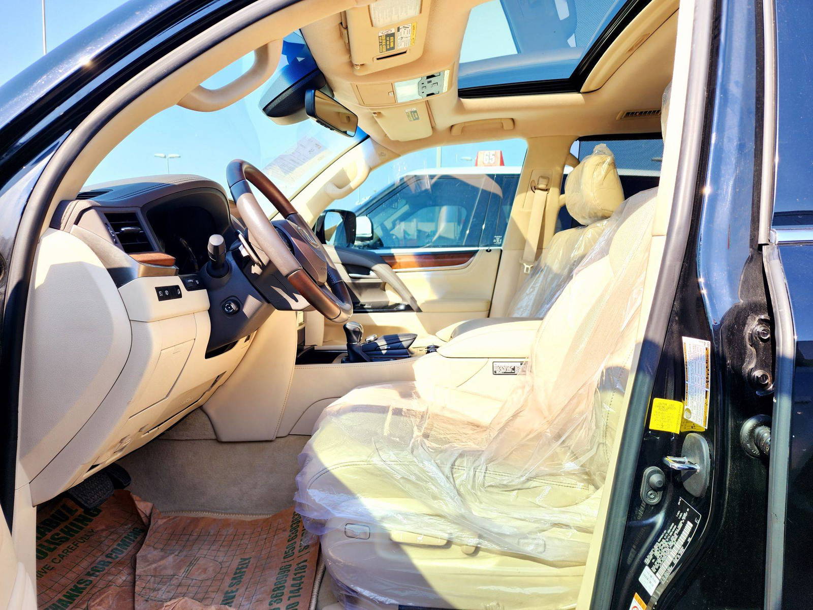 2019 LEXUS LX 570 — 67468 Miles — Lot XK4288182 — Main - Marhaba Auctions Used Cars - Image 9