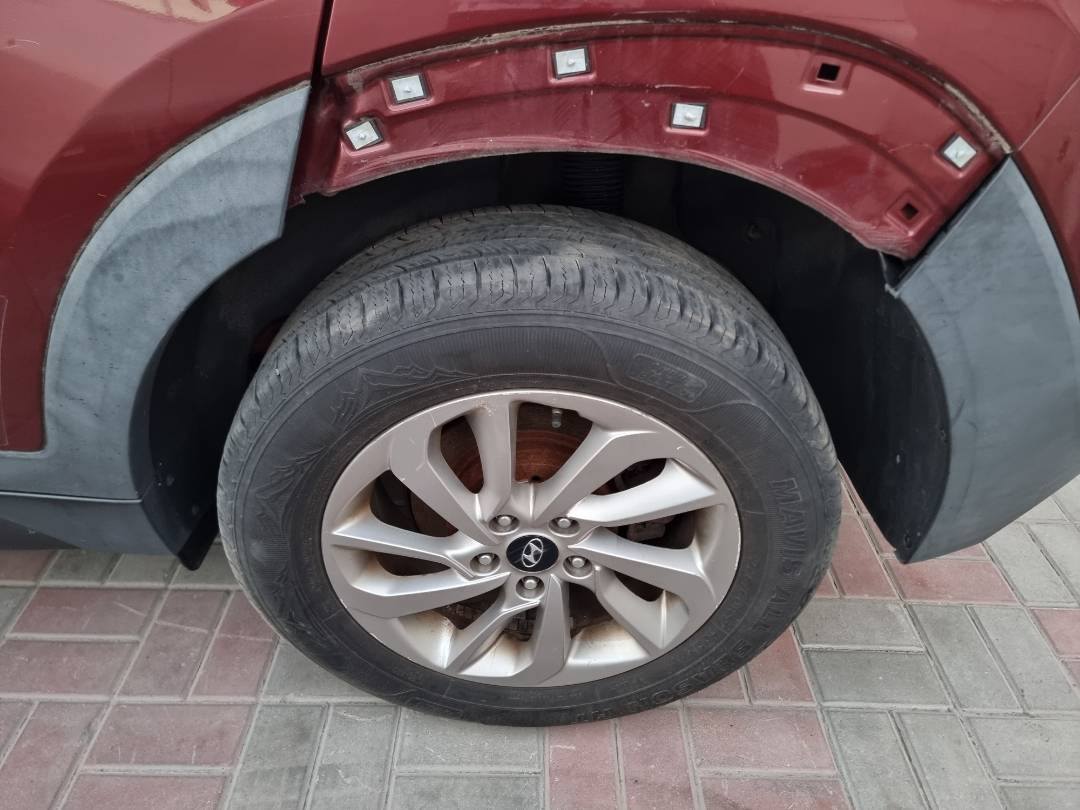 2016 HYUNDAI TUCSON — 134850 Miles — Lot 118210 — Ind. 12 - Marhaba Auctions Used Cars - Image 11