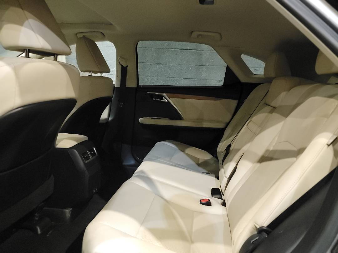 2022 LEXUS RX 350 — 21256 Miles — Lot 231464 — Souq - Marhaba Auctions Used Cars - Image 7